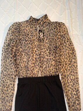 Fashion Nova leopard print romper